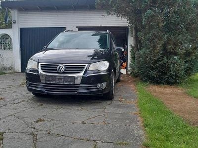 Schwarz Gebraucht 2008 VW Touran Van / Kleinbus | 2.090 € (Guter Preis)