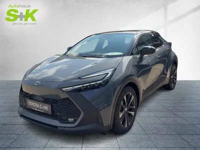 Neu Toyota C-HR 140 PS (102 kW) 2026 Ash grey metallic / black SUV