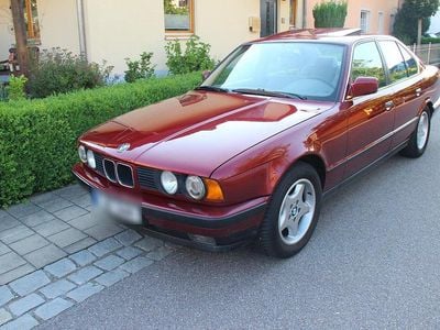 Gebraucht BMW 525 192 PS (141 kW) 1991 Rot Limousine