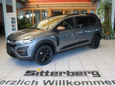 Gebraucht Dacia Jogger Extreme 110 PS (80 kW) 2024 Grau Van / Kleinbus