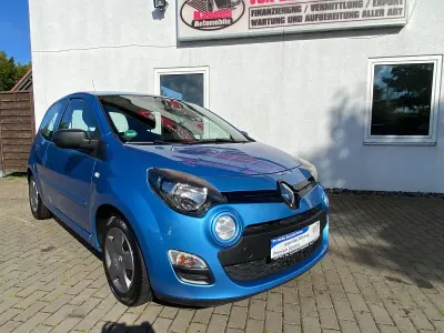 Używany Renault Twingo Expression 75 KM (55 kW) 2013 Niebieski Hatchback