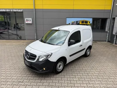 Używany Mercedes Citan 109 90 KM (66 kW) 2019 Biały Minivan