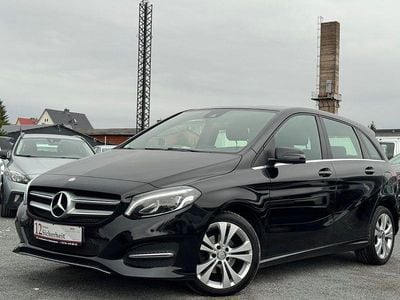 Gebraucht Mercedes B180 109 PS (80 kW) 2016 Schwarz Van / Kleinbus