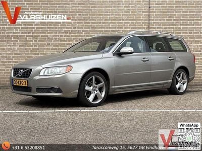 Second-hand Volvo V70 Summum 205 CP (150 kW) 2009 Gri Break