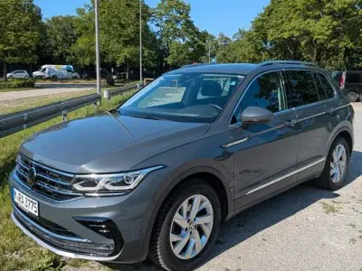 Gebraucht VW Tiguan Elegance 150 PS (110 kW) 2022 Grau SUV