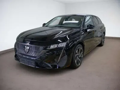 Gebraucht Peugeot 308 Allure 131 PS (96 kW) 2024 Schwarz Kombi