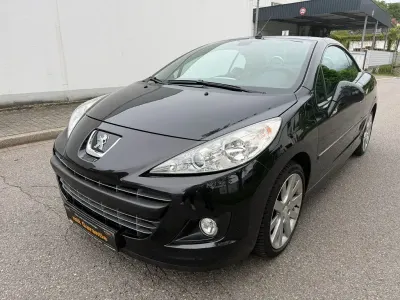 Gebraucht Peugeot 207 Allure 120 PS (88 kW) 2015 Cabrio