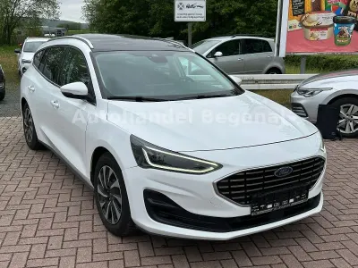 Używany Ford Focus Titanium X 116 KM (85 kW) 2023 Biały Kombi