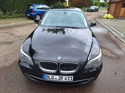 Gebraucht BMW 525 Sport Line 218 PS (160 kW) 2009 Schwarz Limousine