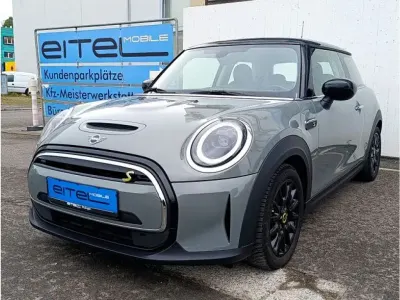 Gebraucht Mini Cooper 135 kW (184 PS) 2021 Moonwalk grey (metallic) Kleinwagen