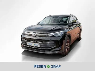 Gebraucht VW Tiguan Life 150 PS (110 kW) 2025 Grenadillschwarz metallic SUV