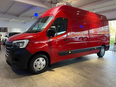 Rot Gebraucht 2020 Renault Master Van / Kleinbus | 18.990 € (Etwas zu teuer)