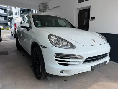Gebraucht Porsche Cayenne Diesel 245 PS (180 kW) 2013 Weiß SUV