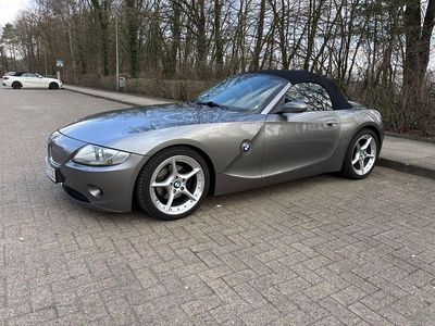 Gebraucht BMW Z4 Sport Line 231 PS (169 kW) 2004 Grau Cabrio