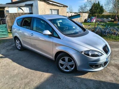 Second-hand Seat Altea XL 102 CP (75 kW) 2006 Argintiu Monovolum