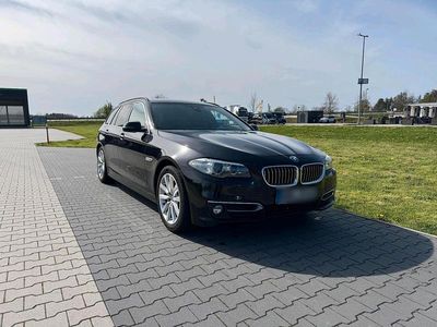 Gebraucht BMW 520 Luxury Line 184 PS (135 kW) 2014 Schwarz Kombi
