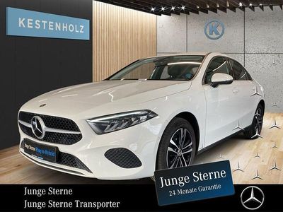 Gebraucht Mercedes A250 218 PS (160 kW) 2023 Unilack polarweiß Limousine