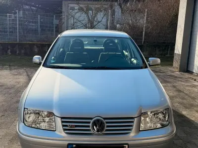 Gebraucht VW Bora 150 PS (110 kW) 2000 Silber Limousine