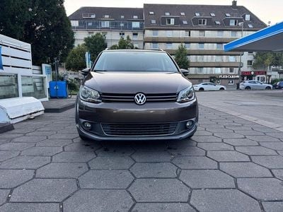VW Touran Cross