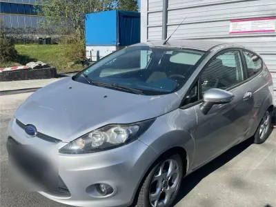 Brugt Ford Fiesta 82 HK (60 kW) 2009 Sølv Hatchback