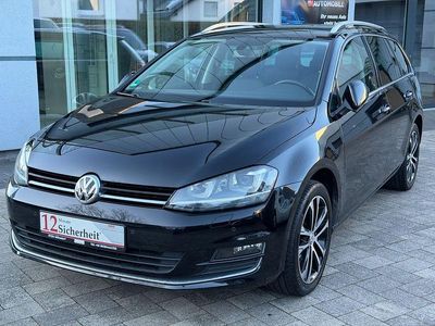 Gebraucht VW Golf VII Highline 125 PS (91 kW) 2014 Schwarz Kombi