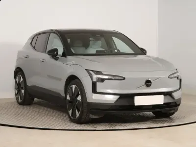 Begagnad Volvo EX30 314 kW (428 HK) 2024 Grå SUV