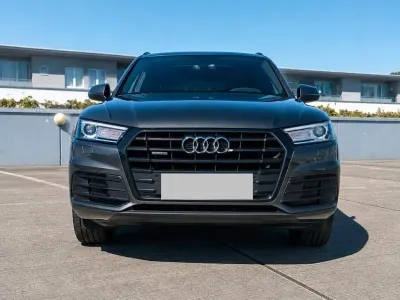 Gebraucht Audi Q5 S-Line 190 PS (139 kW) 2019 Andere farben SUV