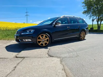 Używany VW Passat Highline 177 KM (130 kW) 2013 Czarny Kombi