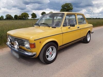 Usado Fiat 128 60 HP (44 kW) 1976 Amarelo Sedan