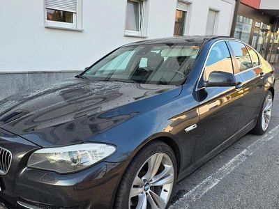 Gebraucht BMW 530 265 PS (194 kW) 2010 Schwarz Limousine