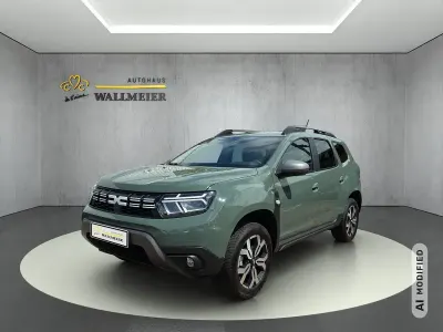 Gebraucht Dacia Duster Journey 101 PS (74 kW) 2024 Grün SUV