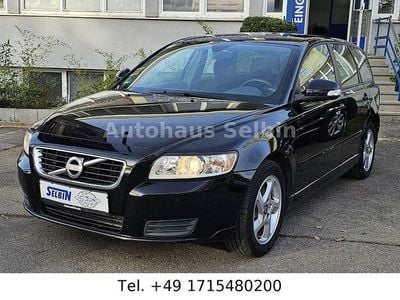 Gebraucht Volvo V50 Kinetic 177 PS (130 kW) 2012 Schwarz Kombi
