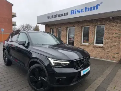 Gebraucht Volvo XC40 120 PS (88 kW) 2025 SUV