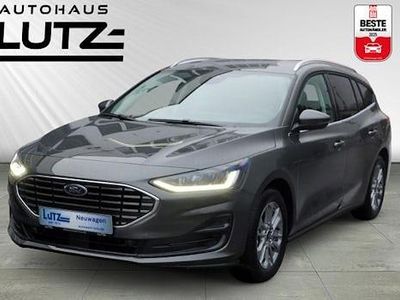 Neu Ford Focus Titanium 155 PS (114 kW) 2025 Grau Kombi
