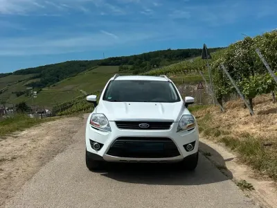 Gebraucht Ford Kuga Titanium 163 PS (119 kW) 2011 Weiß SUV