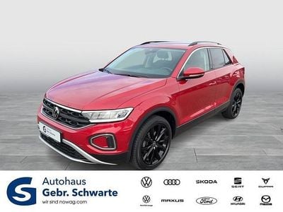 Second-hand VW T-Roc Life 110 CP (80 kW) 2022 Roșu SUV