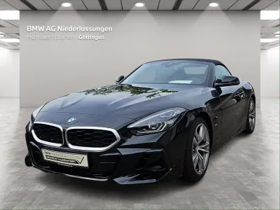 Gebraucht BMW Z4 M Sport 197 PS (144 kW) 2025 Schwarz Cabrio