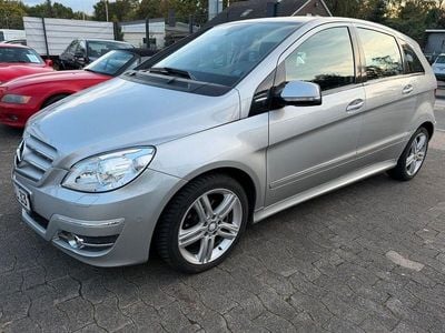 Mercedes B200