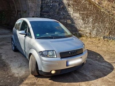 Second-hand Audi A2 Comfort 75 CP (55 kW) 2002 Argintiu Hatchback