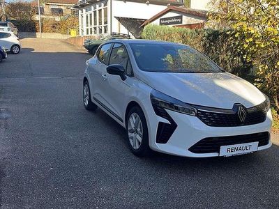 Weiß Neu 2025 Renault Clio V Evolution Kleinwagen | 18.490 € (Guter Preis)