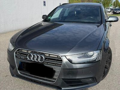 Gebraucht Audi A4 S-Line 177 PS (130 kW) 2013 Grau Kombi