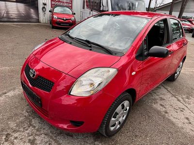 Gebraucht Toyota Yaris Cool 69 PS (50 kW) 2008 Super red 5 Kleinwagen