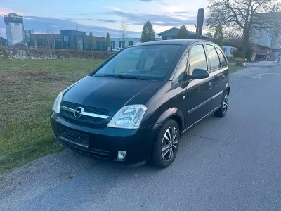 Second-hand Opel Meriva 101 CP (74 kW) 2004 Negru Monovolum