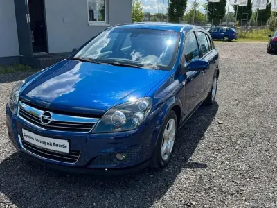 Gebraucht Opel Astra Catch Me 90 PS (66 kW) 2007 Blau Limousine
