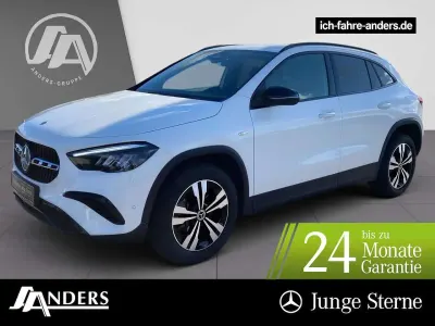 Gebraucht Mercedes GLA250 Progressive 163 PS (119 kW) 2025 Polarweiss SUV