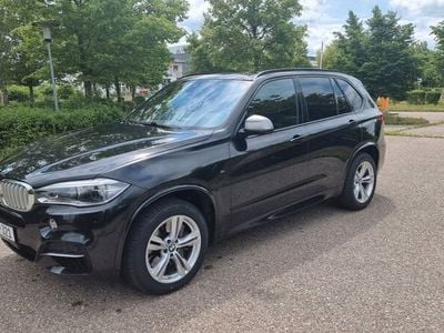 BMW X5 M50