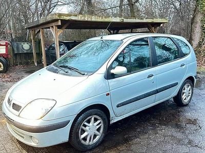 Gebraucht Renault Scénic 102 PS (75 kW) 2001 Van / Kleinbus