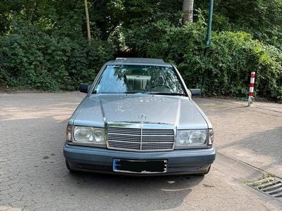 Gebraucht Mercedes 190 109 PS (80 kW) 1992 Grau Limousine