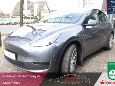 Second-hand Tesla Model Y RWD 255 kW (347 CP) 2023 Negru SUV