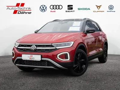 Gebraucht VW T-Roc Cabriolet Style 150 PS (110 kW) 2025 Rot SUV